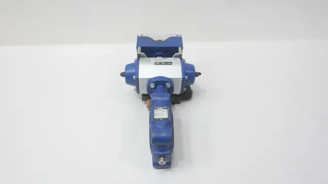 CENTERLINE Centerline Ahbd5b7udf Rd7006005000000 Eb2m803020ma Iron Control Valve 2In product photo
